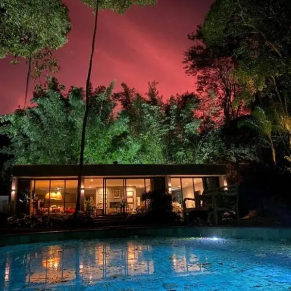Exclusive Oásis by Lotta De Macedo Soares, hotel a Petrópolis