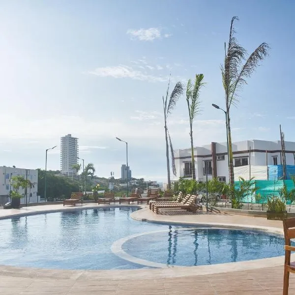 Urbanización privada, seguridad y confort, hotel in Manta