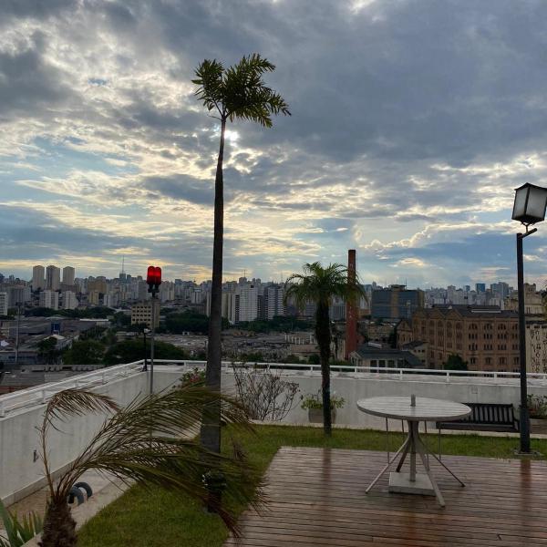 LINDO LOFT, PISCINA, ESTACIONAMENTO, ACADEMIA, AR CONDICIONADO, Wi-Fi - Foto 2