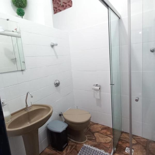 Quarto Individual em Hospedaria no Centro - Foto 5