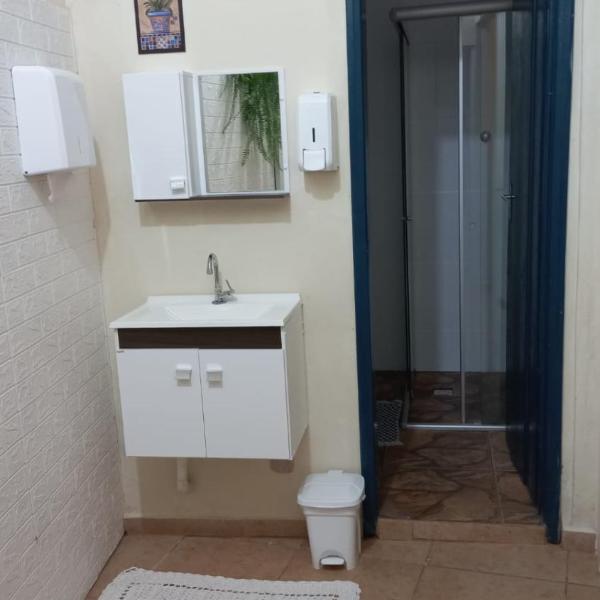 Quarto em Hospedaria no Centro Histórico - Foto 3