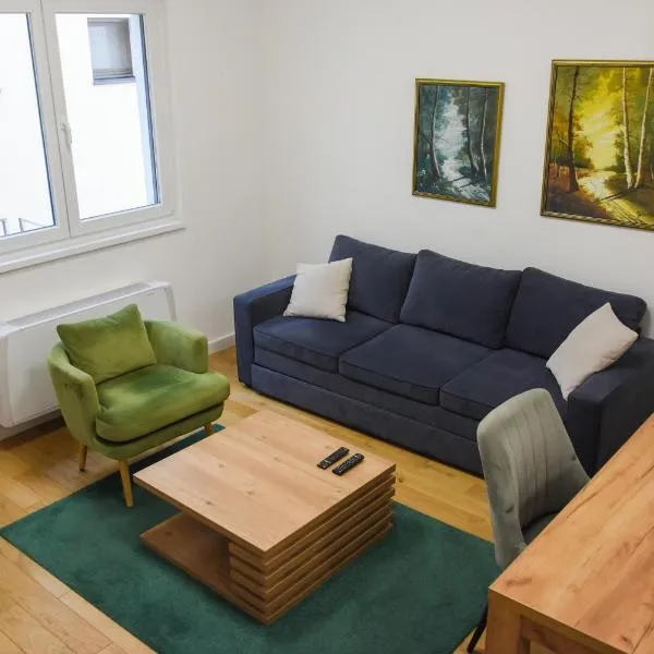 Apartment Barcelona Zemun Belgrade, Hotel in Zemun