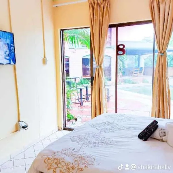 Golden Guesthouse Durban, hotel di Durban