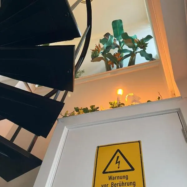 Monkey Tree Stay，位于斯希丹的酒店