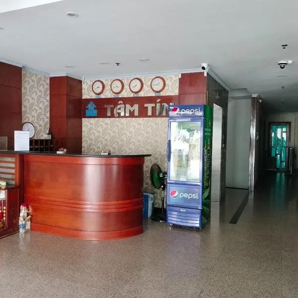 Tam Tin Hotel, khách sạn ở Bình Chánh