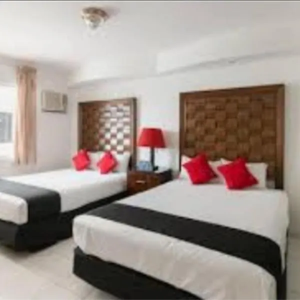 Zona Dorada Suites, hotel v destinaci Mazatlán