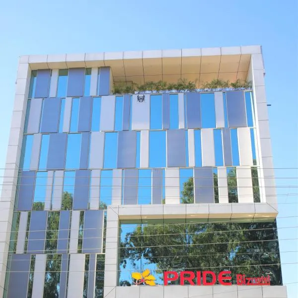 Pride Biznotel Haldwani, hotel u gradu Haldvani