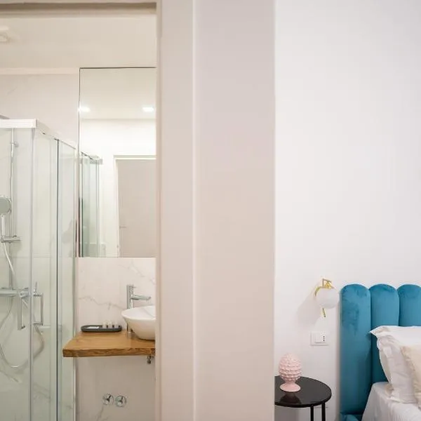 MAISON ANGELINA – hotel w mieście Neapol