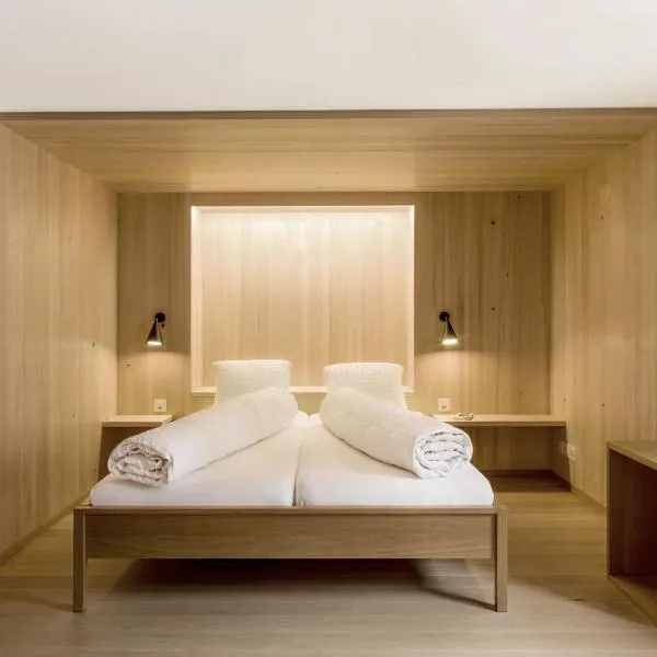Hotel Alpina, hotel v destinaci Vals