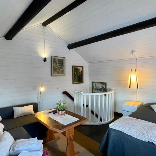 Prinsgården B&B rum stugor, hotel v destinaci Mora