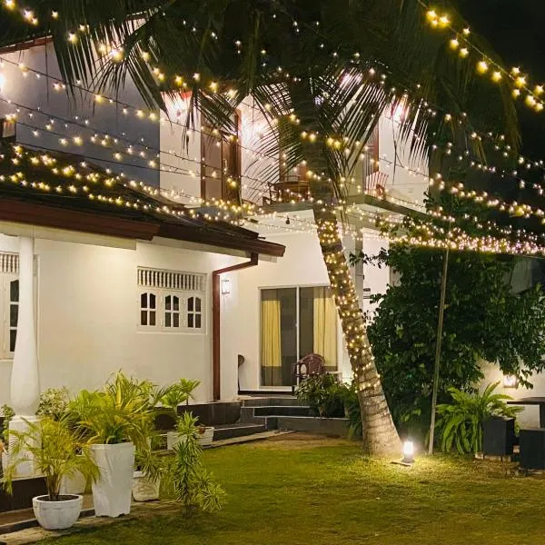 White Villa Airport Transit Hotel, hotel in Katunayake