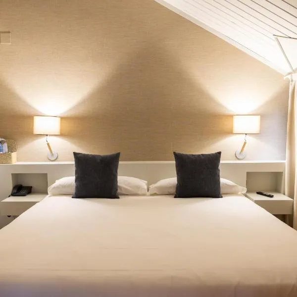 Puigcerdà में, होटल Hotel Xalet del Golf