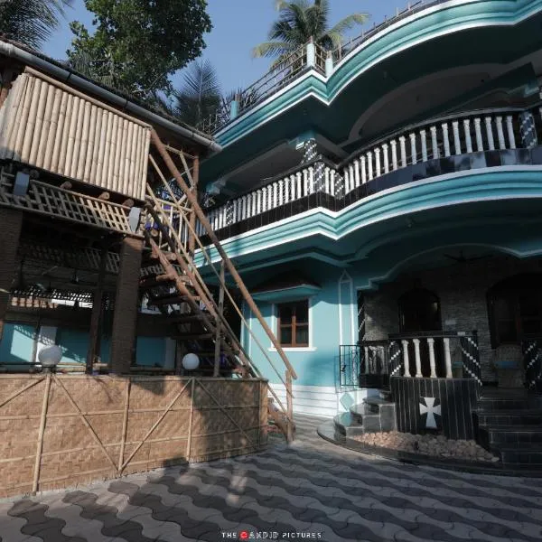 Tropical Wave Hostel Morjim Goa, hotel v destinaci Morjim