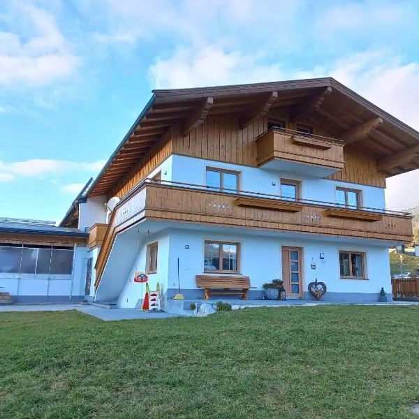 Ferienwohnung Kant, hotel v destinaci Fieberbrunn