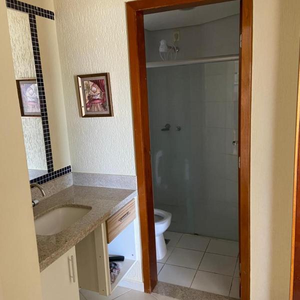 Apartamento encantador de frente ao lago Corumbá - Foto 3