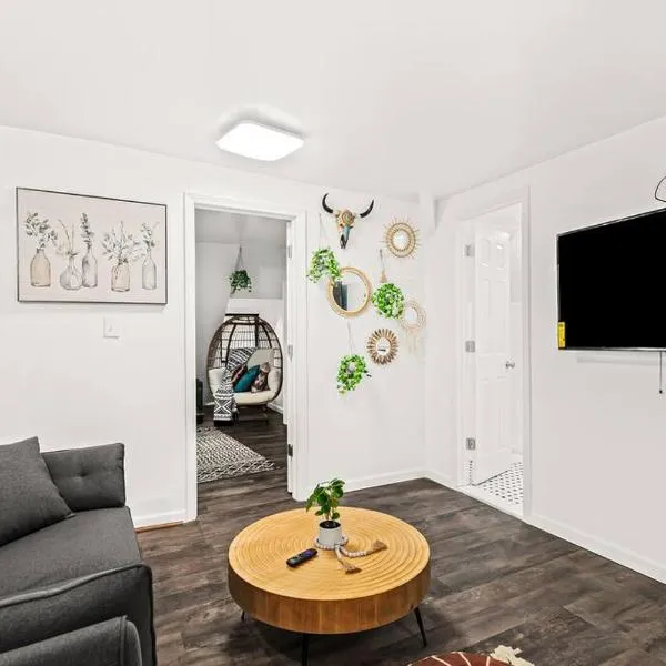 East Grand Marrakesh, hotel v destinaci Detroit