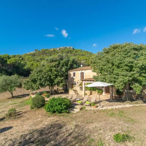 Son Esquerrà, hotel v destinaci Es Carritxo