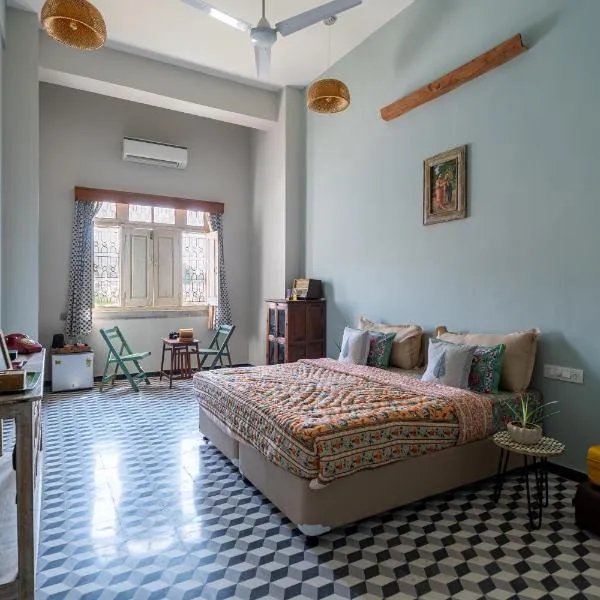 Kol Pol Mohalla Boutique Stay, hotell i Delwāra