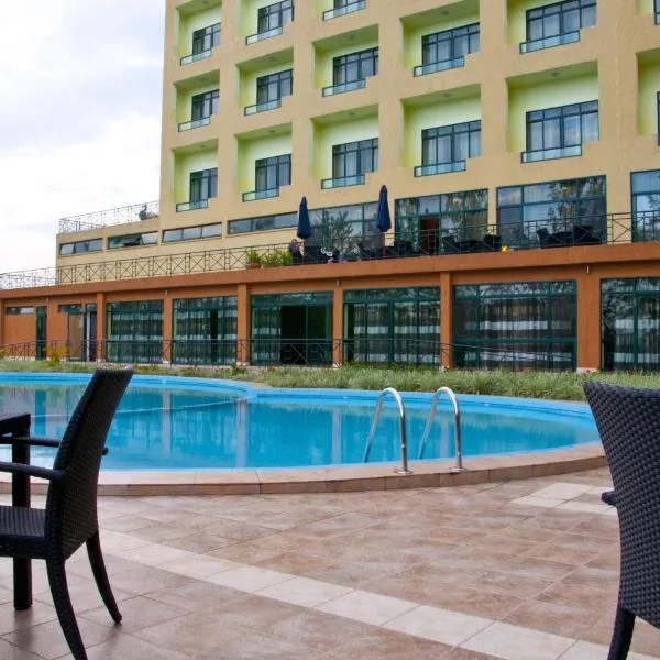 Gorillas Golf Hotel, מלון בKigali