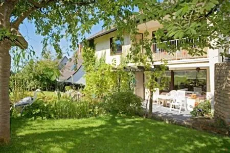Haus Nacke, hotel v destinaci Möhnesee