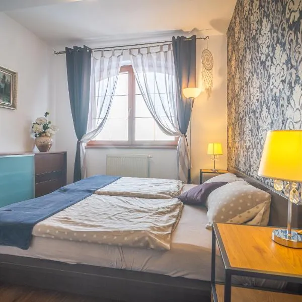 Viesnīca TATRYSTAY Great Apartment - 2 King size beds pilsētā Velka Lomnica