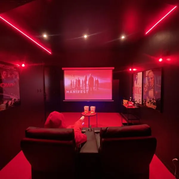 Suite cinéma et jacuzzi privé, hotel in Melun