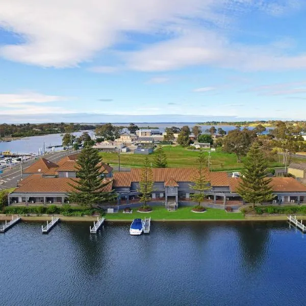 Mariners Cove Waterfront Motel and Apartments, hotel v destinaci Paynesville