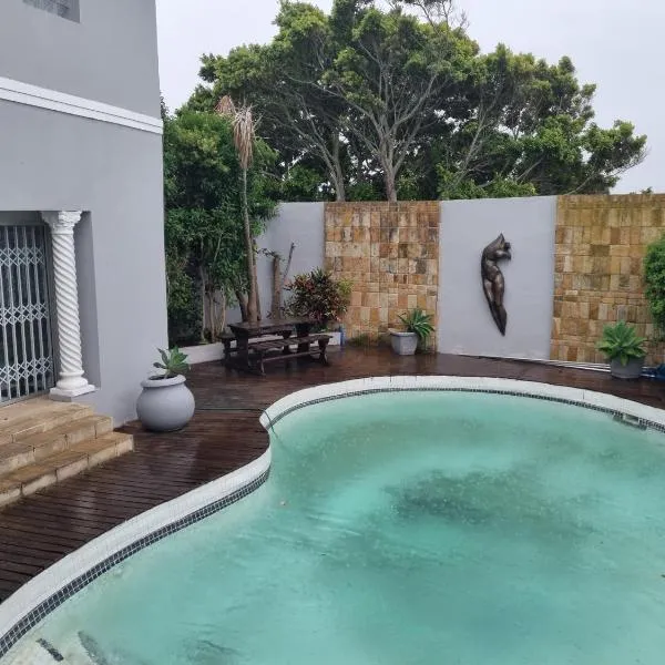 Bunitrix Guesthouse, hotel v destinaci Summerstrand
