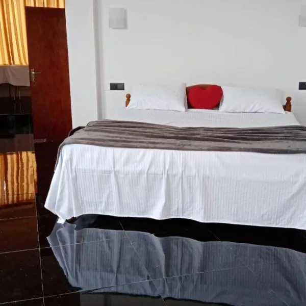 Air Vision 98, hotel in Katunayake