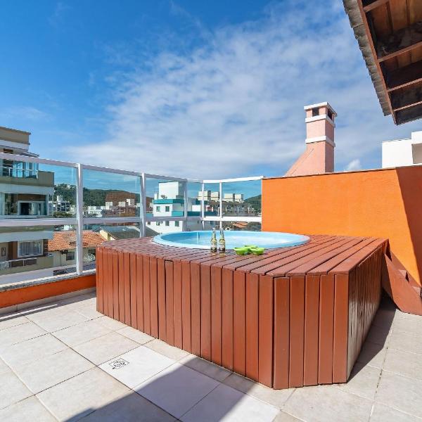 Espaçosa Cobertura Duplex com Piscina Privativa
