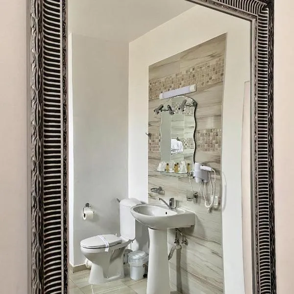 Hotel Belvedere, hotel v mestu Piatra Neamţ