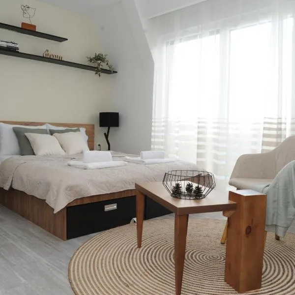 Sunny Woods Apartment, hotel in Divčibare