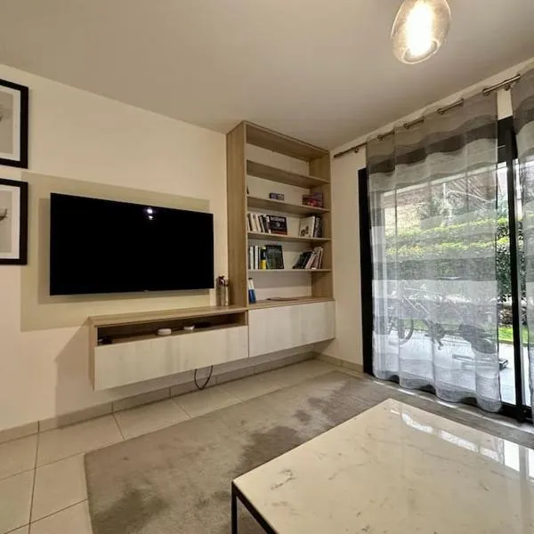 HeberGeneve : Domaine de Rochat, hotel i Prévessin