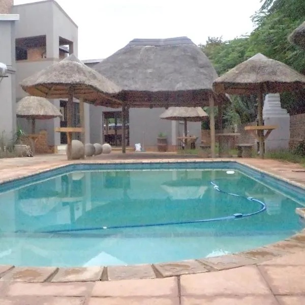 Kadichueni Guest House, hotel in Zeerust