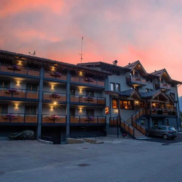 Hotel Fantelli, hotel en Folgarida