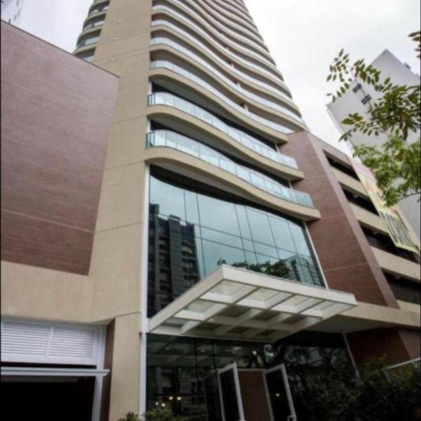 Flat Alto Padrão Quadra da Praia