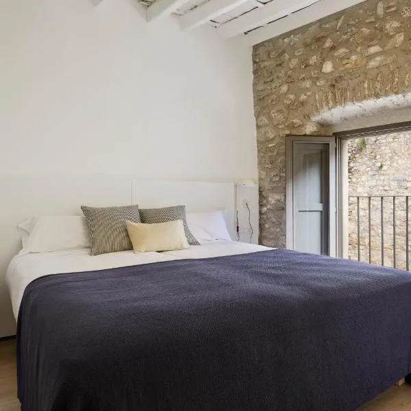 Gaia Apartments & Lofts Girona, hotel i Girona