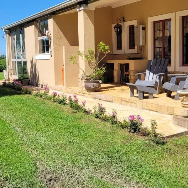 ReRooted Permaculture Farmstay, hotel in Howick
