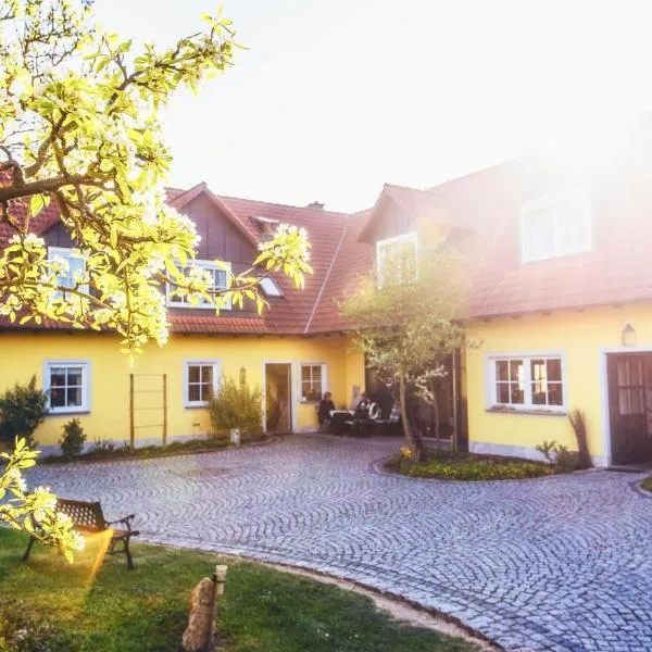 Pension Sankt Urban, hotel v destinaci Sommerach
