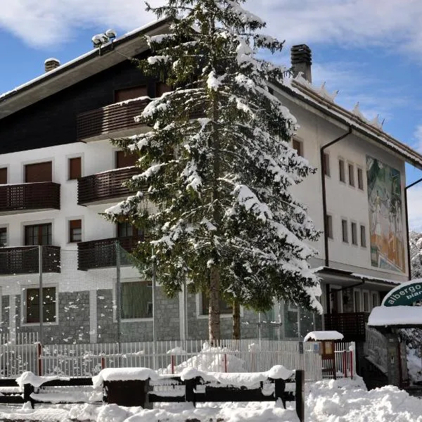 Residence Biancaneve, hotel v destinácii Aprica