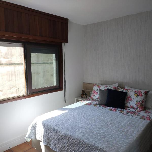 Alugo Apartamento 2Quartos centrinho de Capão da Canoa a 50m do mar - Foto 2
