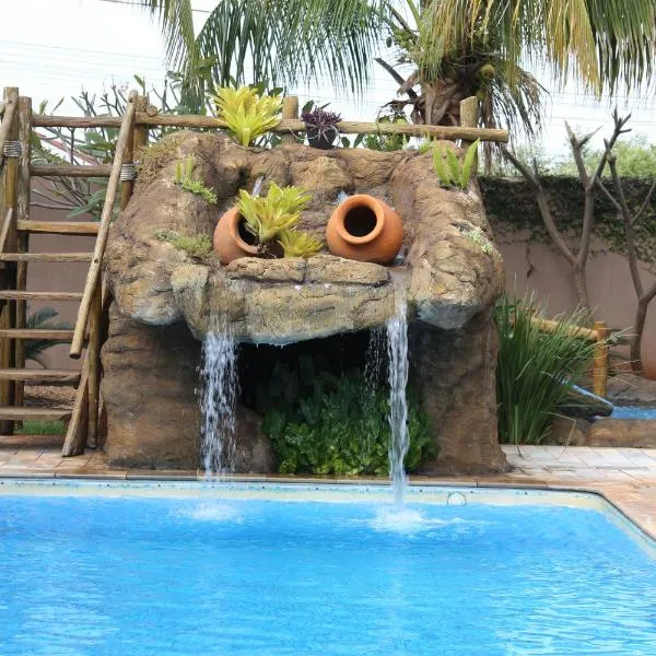 Pousada Tia Nena, hotel in Olímpia