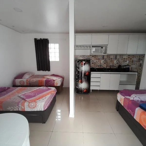 JK POUSADA FLATS EXECUTIVE GARAGEM central, hotel in Pelotas