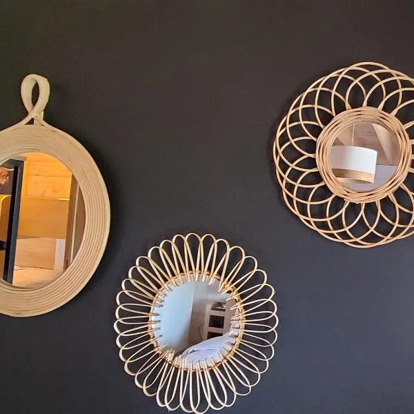 Au Charm'Han, hotel in Han-sur-Lesse