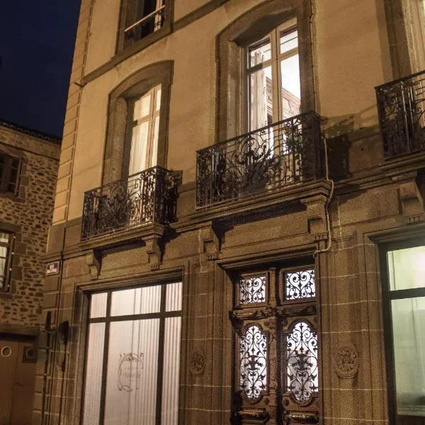 La Maison d'Adelaïde, hotel v destinaci Saint-Flour
