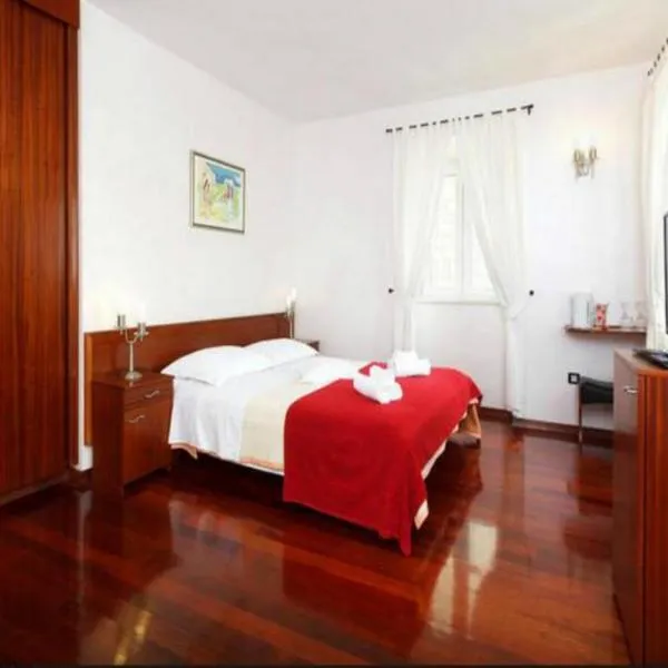 Villa Slika, hotel em Milna