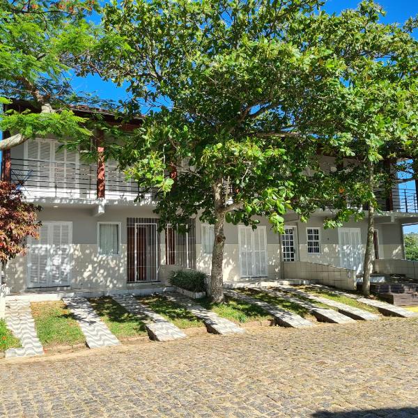 Casa perto da Praia com Vista para Lagoa - Garopaba