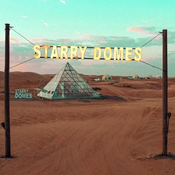 Starry Domes Desert Camp، فندق في Bidiyah