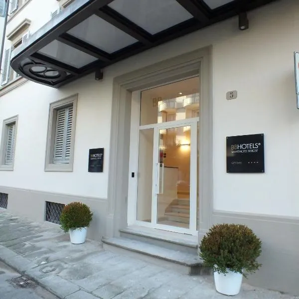 BB Hotels Smarthotel Derose, hotel ve Florencii