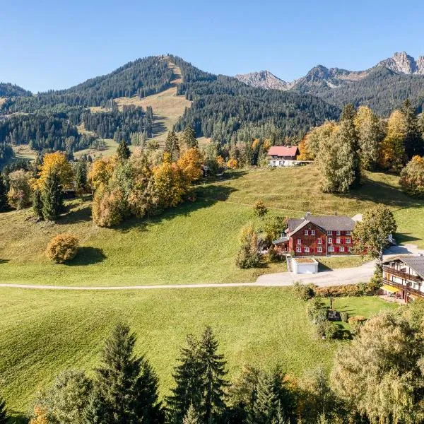 Berghaus Tschengla by A-Appartments, hotel Bürserbergben